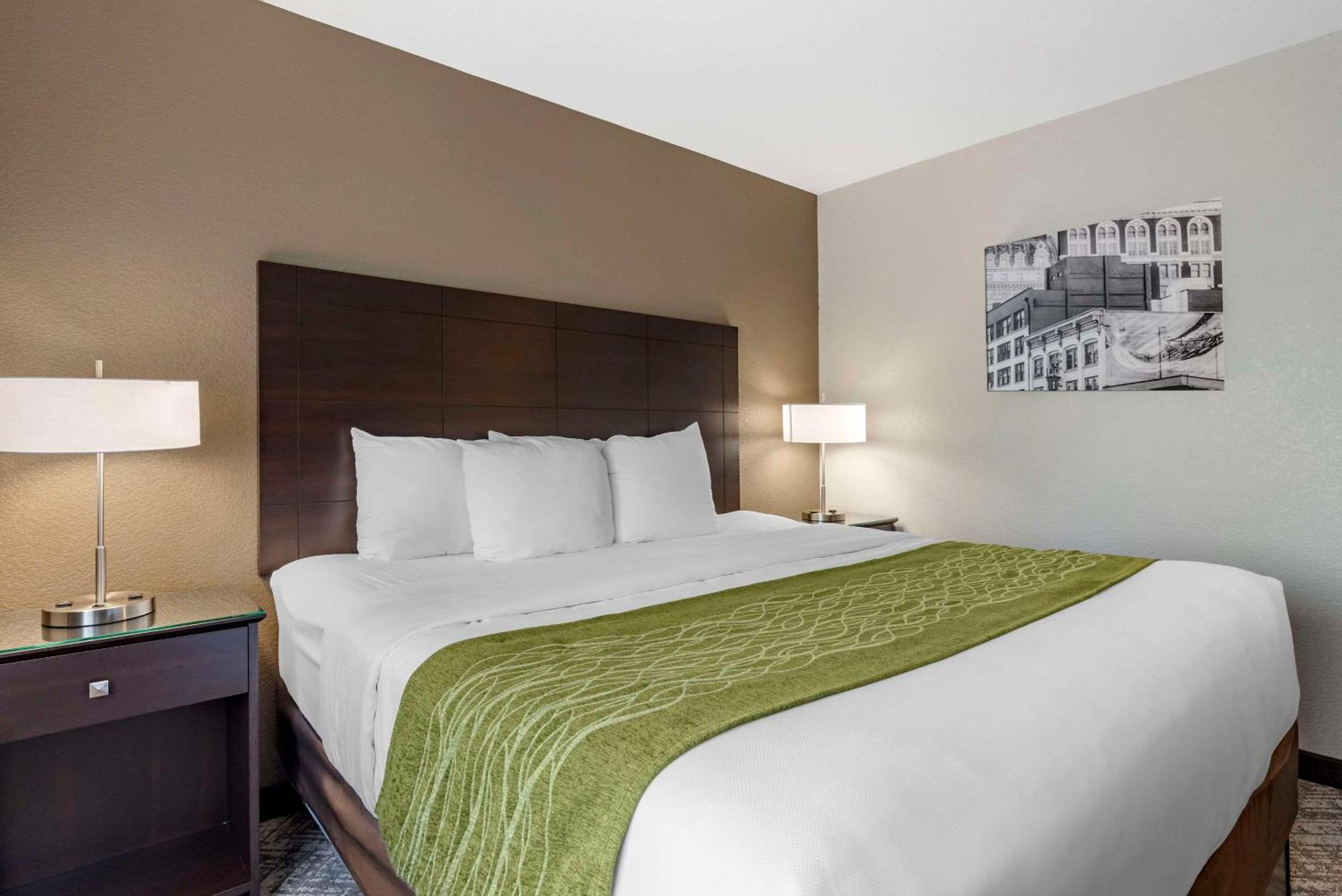 Comfort Inn&Suites Tualatin - Lake Oswego South Zewnętrze zdjęcie