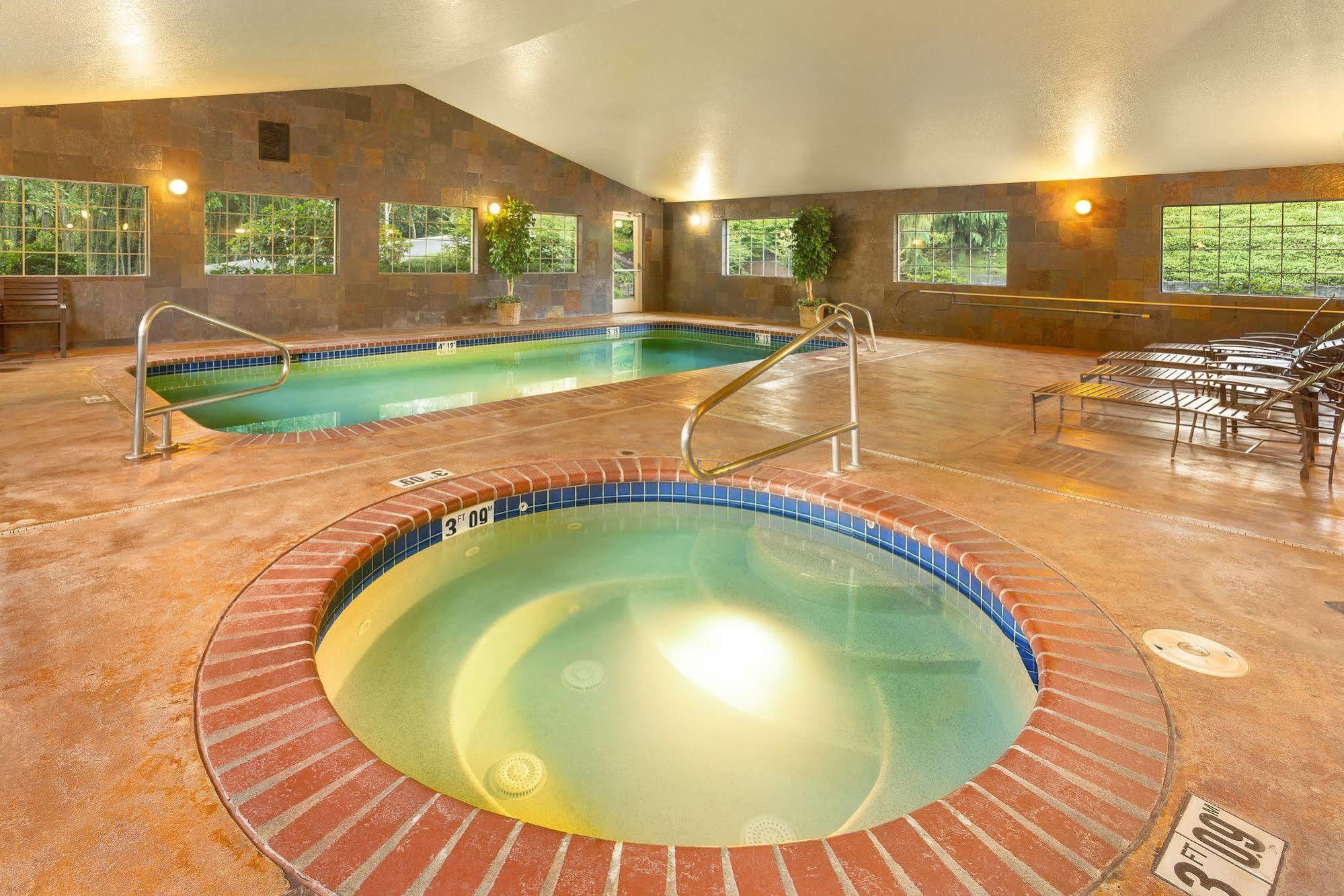 Comfort Inn&Suites Tualatin - Lake Oswego South Zewnętrze zdjęcie